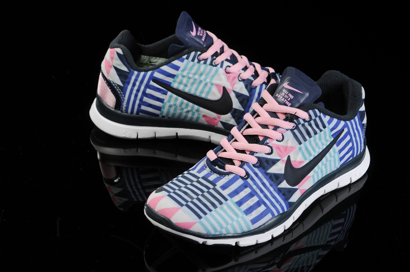 NIKE FREE TR FIT 3 PRT femmes chaussures de course noir bleu rose (1)